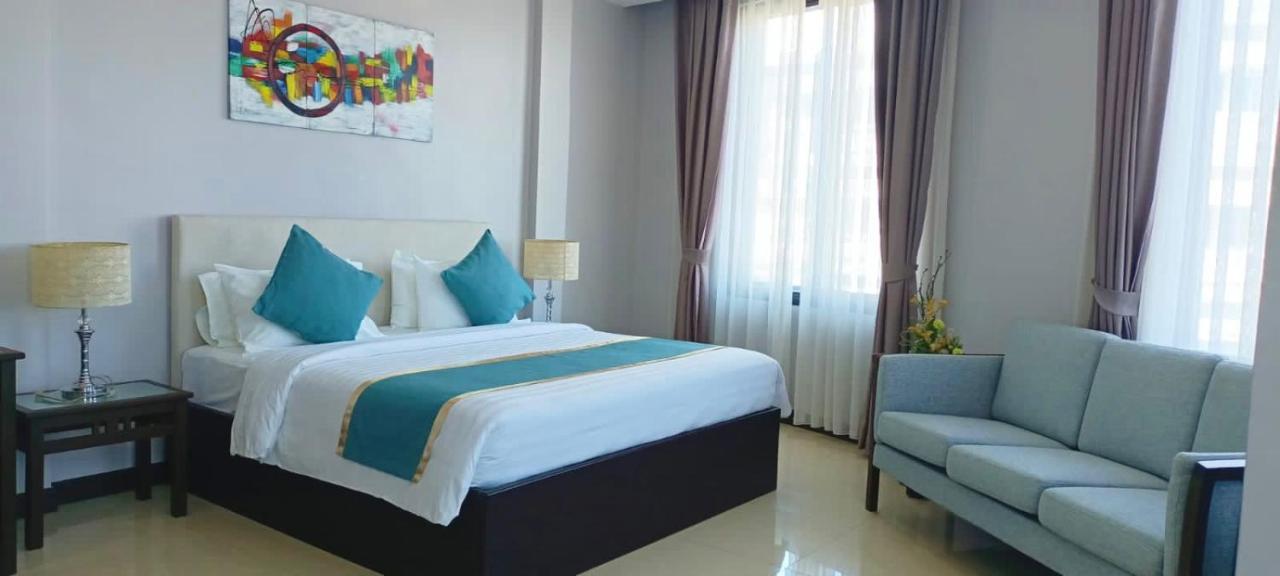 Centerpoint Boutique Hotel Vientiane Exterior photo